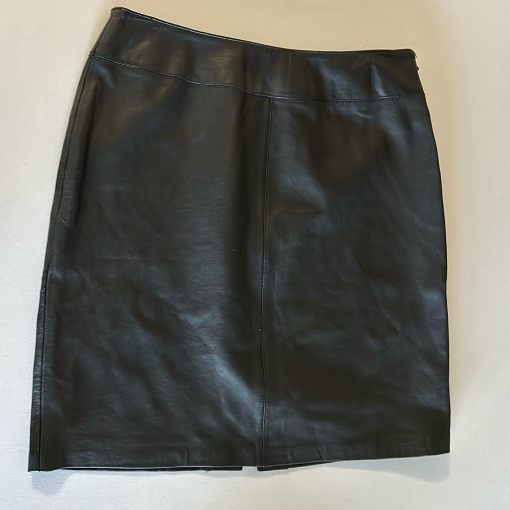 Croft and barrow leather skirt